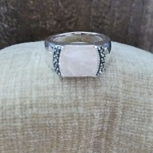 Light Pink Stone Silver Ring